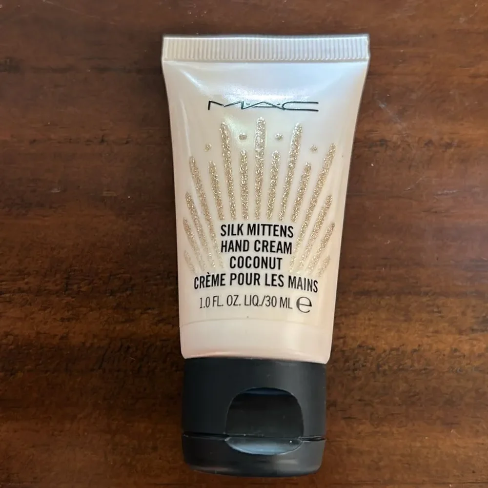 MAC Silk Mittens HAND CREAM : COCONUT 30 ML & Strobe Pinklite &  Ipsy bag new